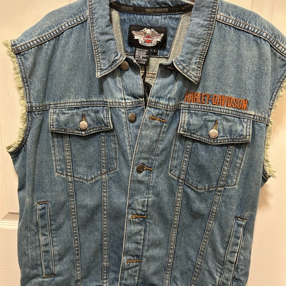 Men's Vintage Harley Davidson Jean Vest with motor patch on back Size Large